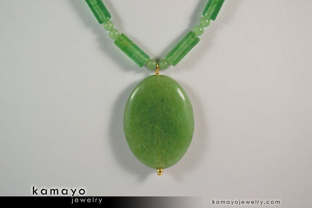 GREEN AVENTURINE NECKLACE - Large Oval Aventurine Pendant and Round Beads