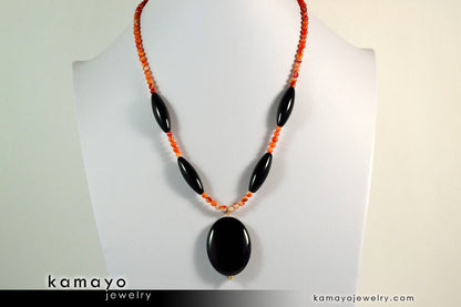 LEO NECKLACE - Large Black Onyx Pendant and Sardonyx Beads